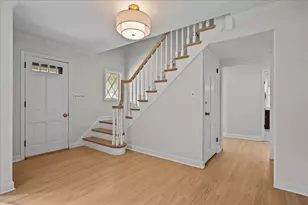 1215 Spruce St, Winnetka, IL 60093 - Photo 9