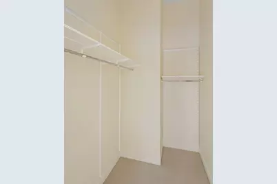 201 N Westshore Drive #107, Chicago, IL 60601 - Photo 19