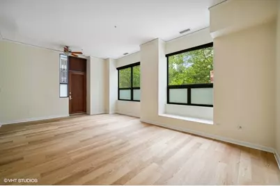 201 N Westshore Drive #107, Chicago, IL 60601 - Photo 9