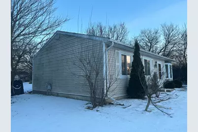 17405 Wellington Drive, Hazel Crest, IL 60429 - Photo 3