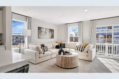 2224 Lakeshore Drive, Schaumburg, IL 60196 - Photo 9