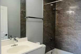 1750 W Cermak Rd, Chicago, IL 60608 - Photo 15