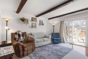 106 Cedar Ct, Schaumburg, IL 60193 - Photo 5