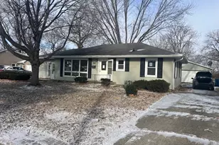 [Address not provided], Watseka, IL 60970 - Photo 1