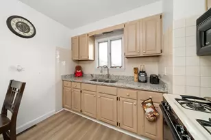 7852 Neenah Ave, Burbank, IL 60459 - Photo 13