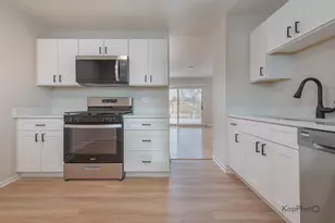 8170 Northway Dr, Hanover Park, IL 60133 - Photo 9