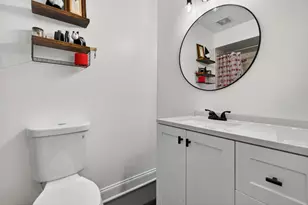 7045 W 100th St, Chicago Ridge, IL 60415 - Photo 19