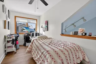 7045 W 100th St, Chicago Ridge, IL 60415 - Photo 21