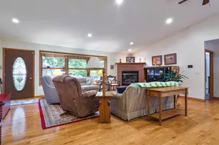 3517 Glen Flora Ave, Gurnee, IL 60031 - Photo 9