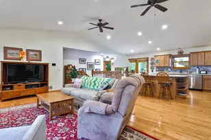 3517 Glen Flora Ave, Gurnee, IL 60031 - Photo 5