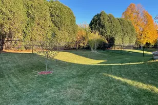 2509 N Pennwood Ct, Round Lake Beach, IL 60073 - Photo 37