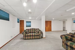 2509 N Pennwood Ct, Round Lake Beach, IL 60073 - Photo 29