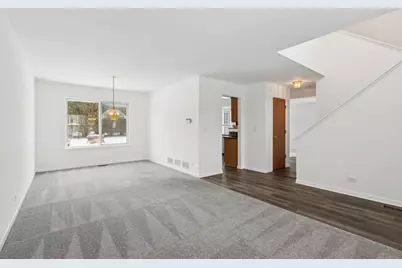 2509 N Pennwood Court, Round Lake Beach, IL 60073 - Photo 5