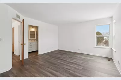 2509 N Pennwood Court, Round Lake Beach, IL 60073 - Photo 19