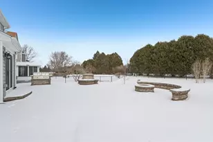 2509 N Pennwood Ct, Round Lake Beach, IL 60073 - Photo 33