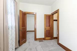 415 N Locust St, Pontiac, IL 61764 - Photo 23