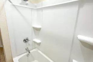 1516 Elisha St, Danville, IL 61832 - Photo 23