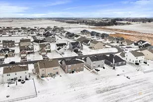 1457 Collins Dr, Elburn, IL 60119 - Photo 39