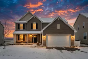 1457 Collins Dr, Elburn, IL 60119 - Photo 3