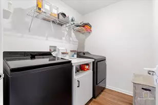 1457 Collins Dr, Elburn, IL 60119 - Photo 33