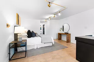 1221 N Dearborn St, Chicago, IL 60610 - Photo 11