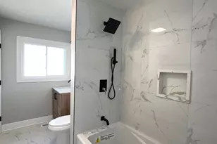 290 Merrill Ave, Calumet City, IL 60409 - Photo 11