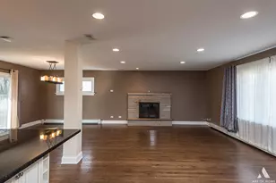 106 Sharon Dr, Sleepy Hollow, IL 60118 - Photo 13