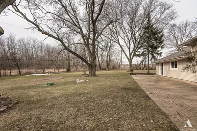 106 Sharon Drive, Sleepy Hollow, IL 60118 - Photo 33