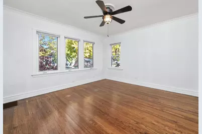 6245 W Byron Street, Chicago, IL 60634 - Photo 13