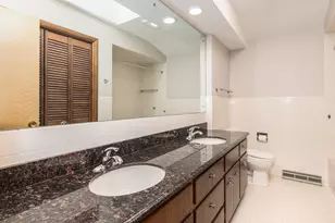 8332 N Knight Ave, Niles, IL 60714 - Photo 25