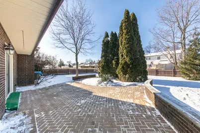 [Address not provided], Niles, IL 60714 - Photo 17