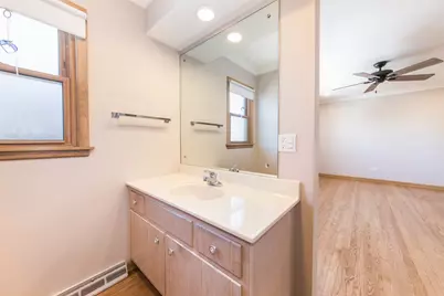 [Address not provided], Niles, IL 60714 - Photo 23