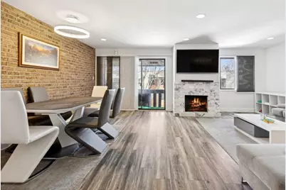 320 Sheridan Drive #2C, Willowbrook, IL 60527 - Photo 3