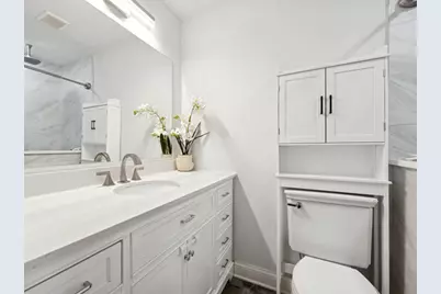 320 Sheridan Drive #2C, Willowbrook, IL 60527 - Photo 9