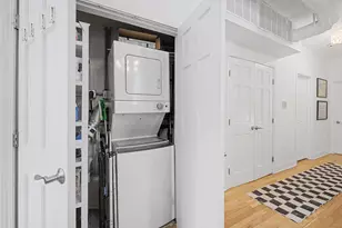 832 W Adams St, Chicago, IL 60607 - Photo 9