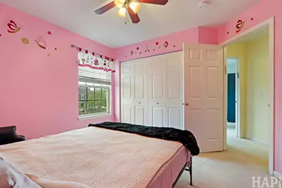 2050 Colchester Avenue, Hoffman Estates, IL 60192 - Photo 15