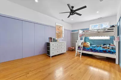 9341 S 82nd Avenue, Hickory Hills, IL 60457 - Photo 15