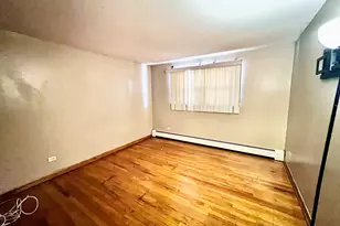 11903 Gregory St, Blue Island, IL 60406 - Photo 3