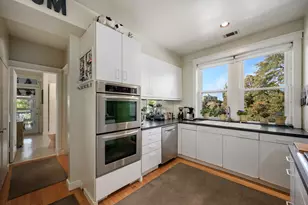 4224 N Hazel St, Chicago, IL 60613 - Photo 23