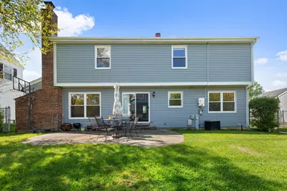 1120 Thompson Boulevard, Buffalo Grove, IL 60089 - Photo 25