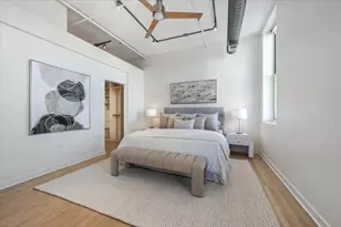 360 W Illinois St, Chicago, IL 60654 - Photo 15