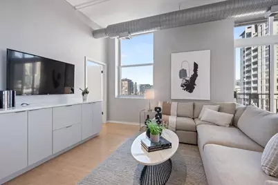 360 W Illinois Street #9A, Chicago, IL 60654 - Photo 7