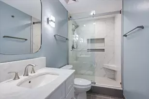 360 W Illinois St, Chicago, IL 60654 - Photo 25