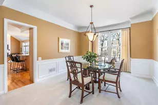 1074 Potomac Ct, Grayslake, IL 60030 - Photo 5