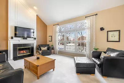 1074 Potomac Court, Grayslake, IL 60030 - Photo 11