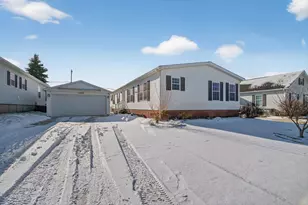 10865 Doral Dr, Frankfort, IL 60423 - Photo 1