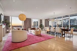 9 W Walton St, Chicago, IL 60610 - Photo 3