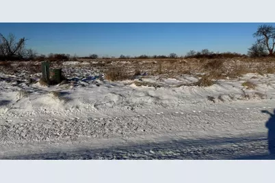 104 Kyle Lane, Kirkland, IL 60146 - Photo 1