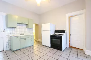 2440 S Oakley Ave, Chicago, IL 60608 - Photo 7