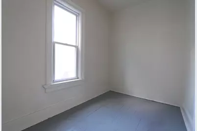 2440 S Oakley Avenue, Chicago, IL 60608 - Photo 19